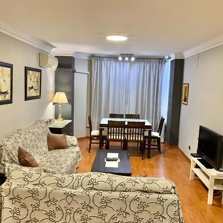 Apartamento Acogedor, Excelente Ubicacion, 10 Min Centro Apartment เซบีญา ภายนอก รูปภาพ