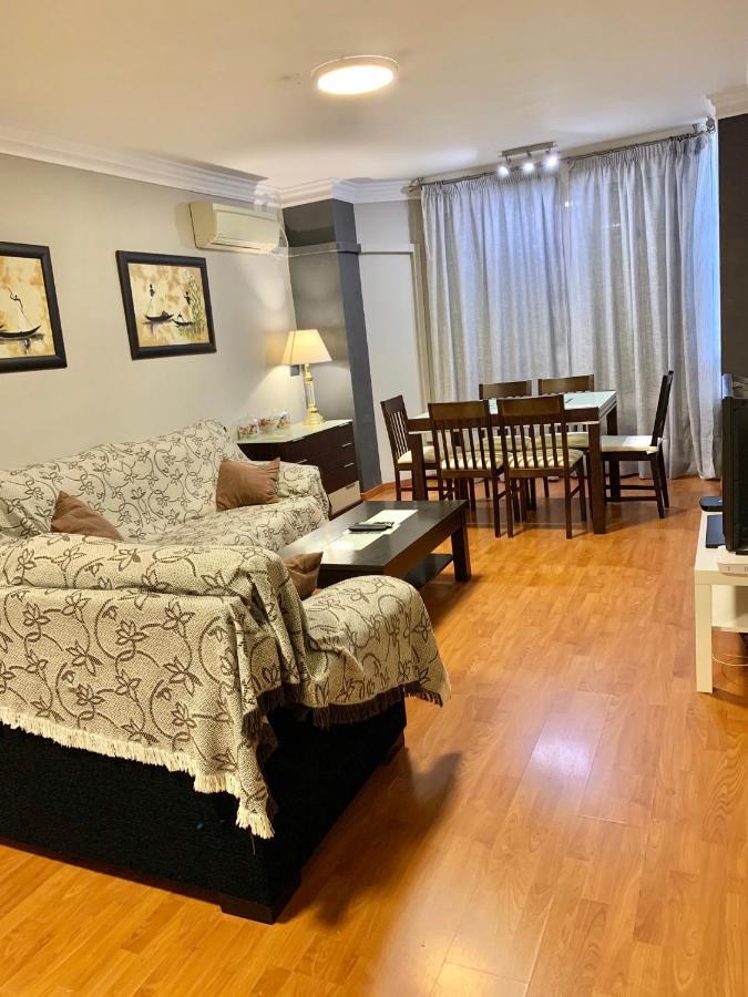 Apartamento Acogedor, Excelente Ubicacion, 10 Min Centro Apartment เซบีญา ภายนอก รูปภาพ